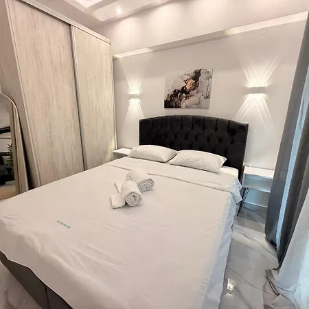 Nest By Infox * سالونيك