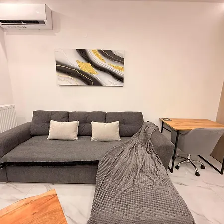 Apartmán Nest By Infox Private Parking