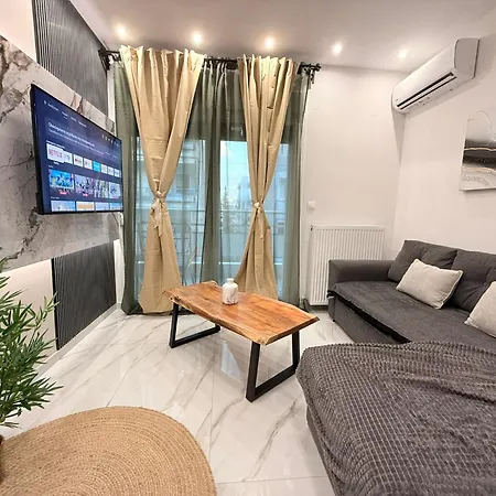 Nest By Infox شقة سالونيك